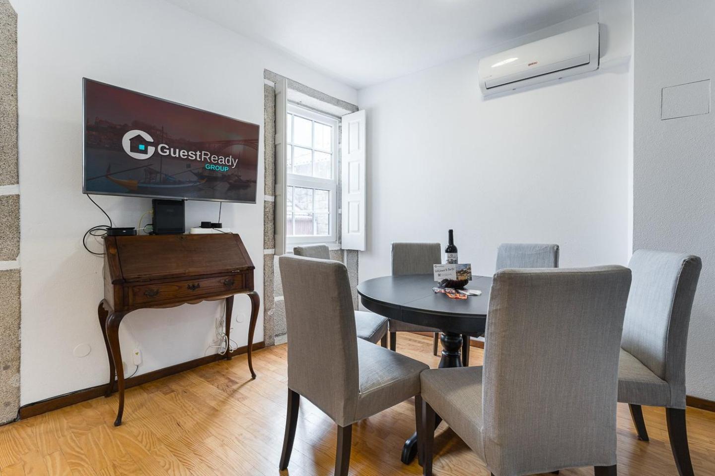 Guestready - Modern Duplex, Neo-Classical Building ปอร์โต ภายนอก รูปภาพ